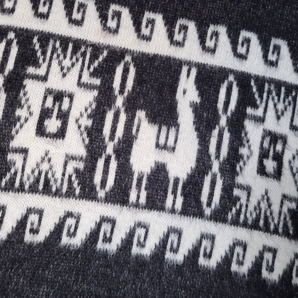Alpaca Crewneck Sweater Men's Size Large Gray White Aztec Chunky Fuzzy - Picture 6 of 8